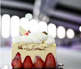 أسباب خفية تدفعك لتناول الحلوى بعد وجباتك