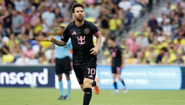 ميسي “هداف” الدوري الأميركي.. ودي سي ينال “الملعقة الخشبية”