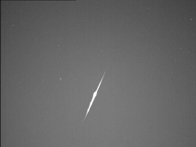 شبكة الإمارات لرصد الشهب توثق زخة “التنينيات” بالتعاون مع “ناسا”