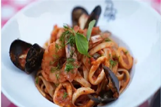 المطبخ الإيطالي: نكهة البساطة وروح العائلة