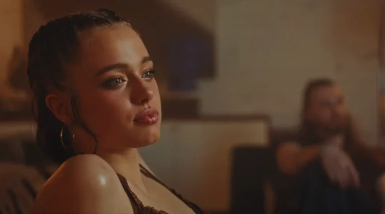 Shiloh Jolie, 19, looks strikingly like mom Angelina