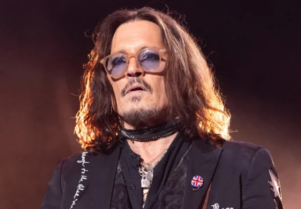 Johnny Depp’s gray hair transformation was far from his signature look