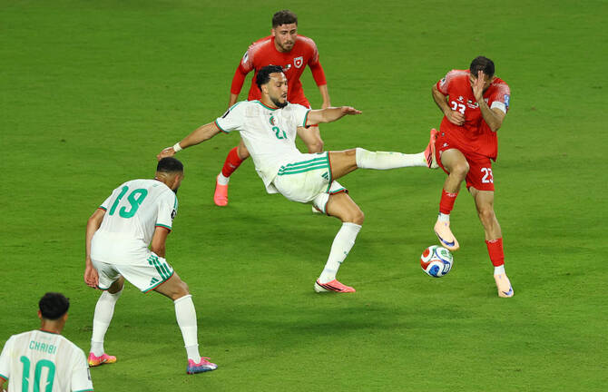 Algeria Beats Jordan, Iraq Falls to France