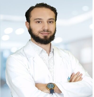 أطباء القلب يحذرون: الطموح المفرط والتوتر المهني يرفعان خطر الجلطات